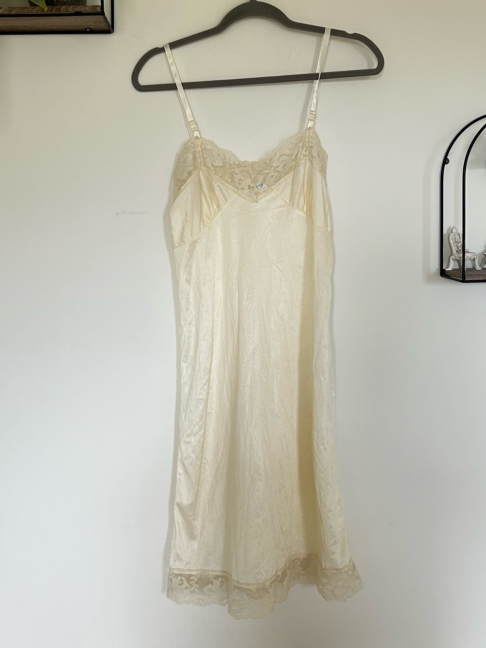 Vintage Mel-Lin Ivory Satin Slip Dress Lingerie Size 36